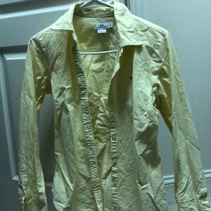 Womens Vineyard Vines Button down size 2